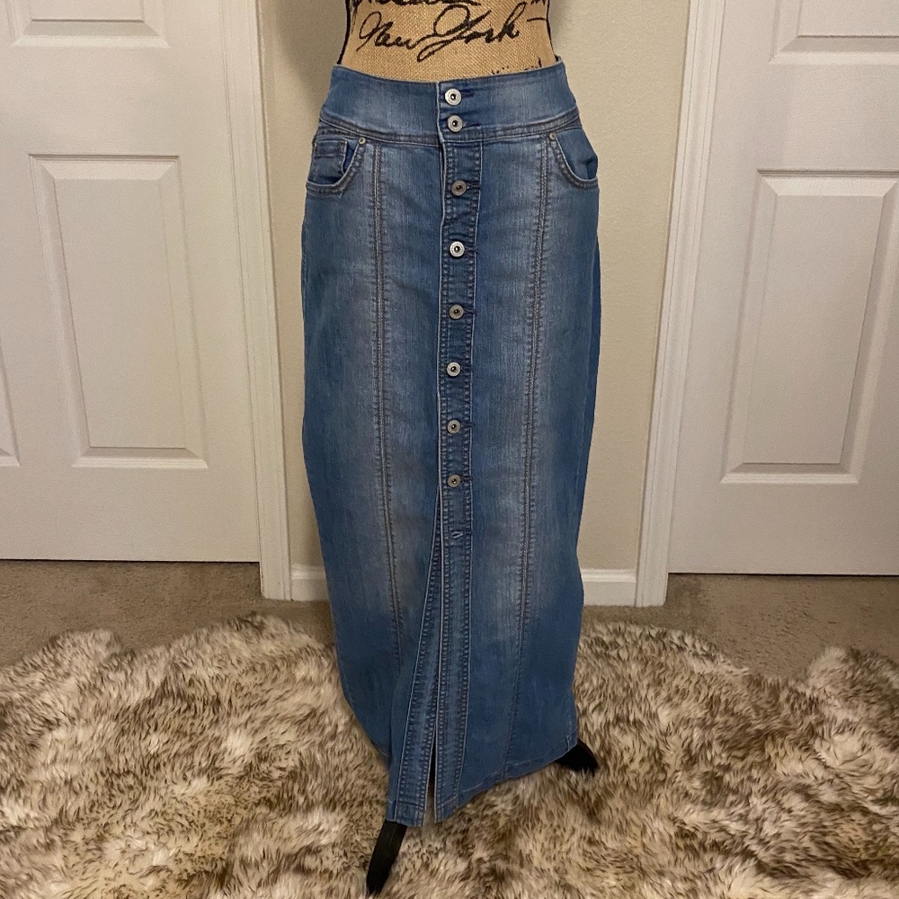 INC DENIM MAXI SKIRT SIZE 4